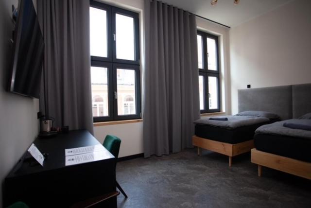Pokoje Goscinne "Przy Rynku" Gliwice Luaran gambar
